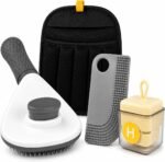 Self-Cleaning Slicker Brush (Gentle And Skin-Friendly)